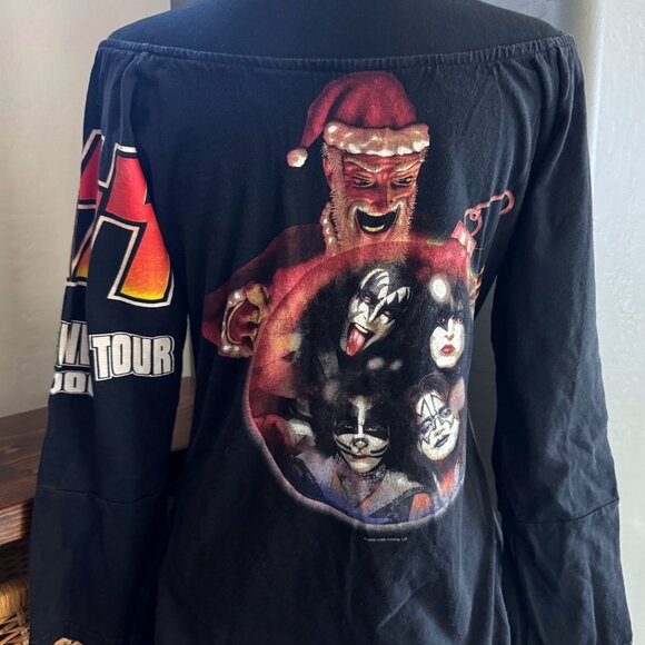 Vintage KISS Ladies Black Remade One of a Kind Off the Shoulder Concert T Shirt - Picture 4 of 5